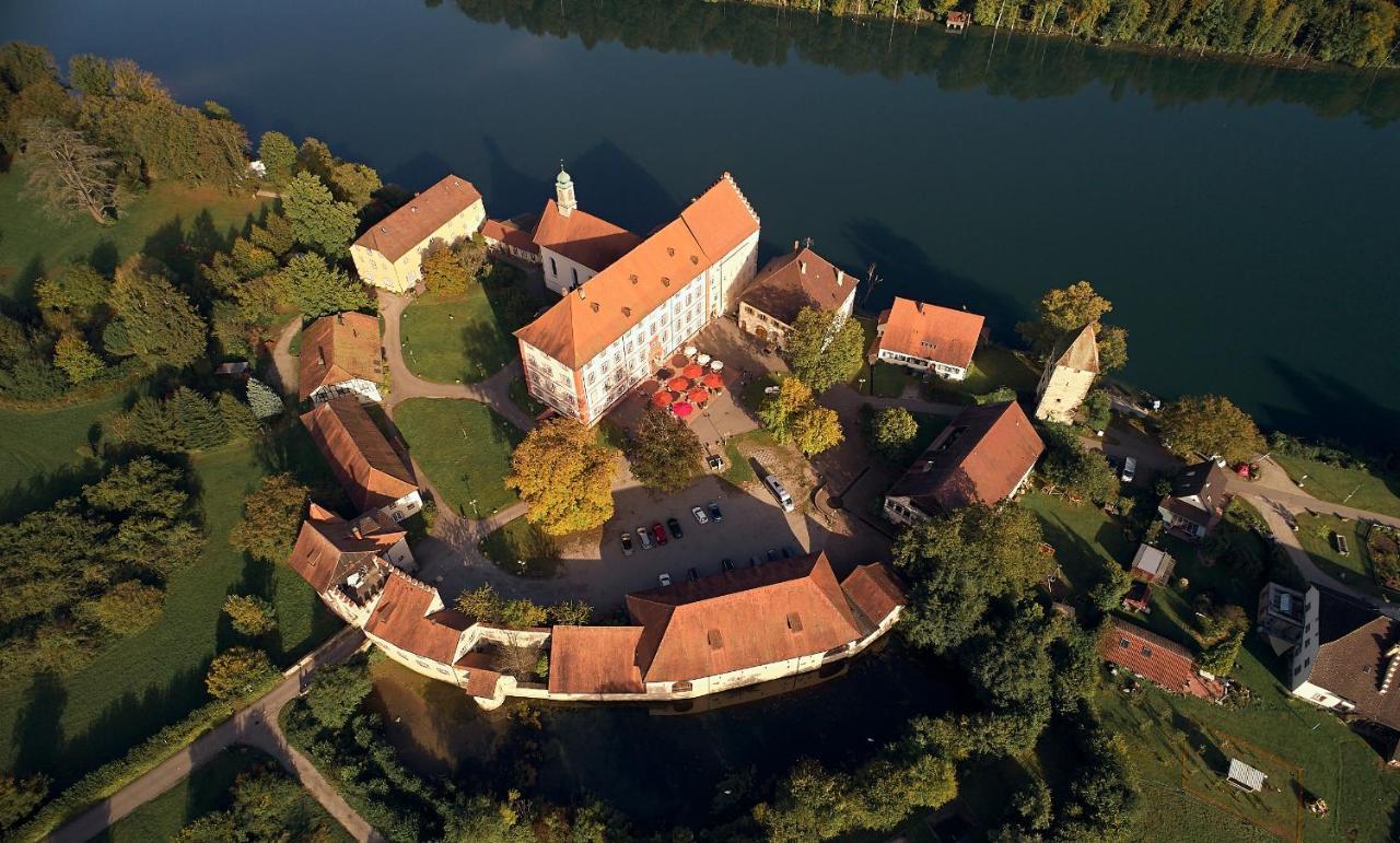 Schlosshotel Beuggen Karsau Extérieur photo