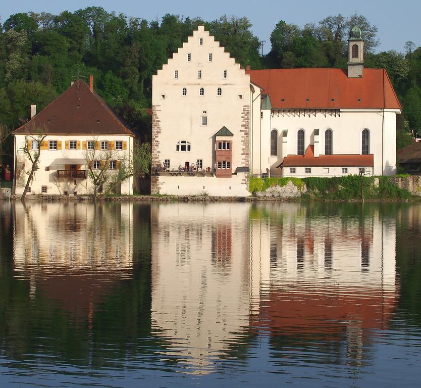 Schlosshotel Beuggen Karsau Extérieur photo
