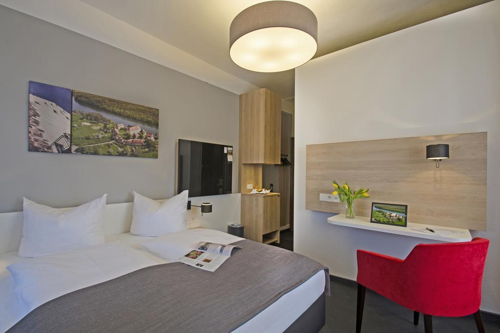 Schlosshotel Beuggen Karsau Extérieur photo